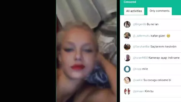 Чоловік у чорному мастурбує пов'язаної дівчині. украінськепорно