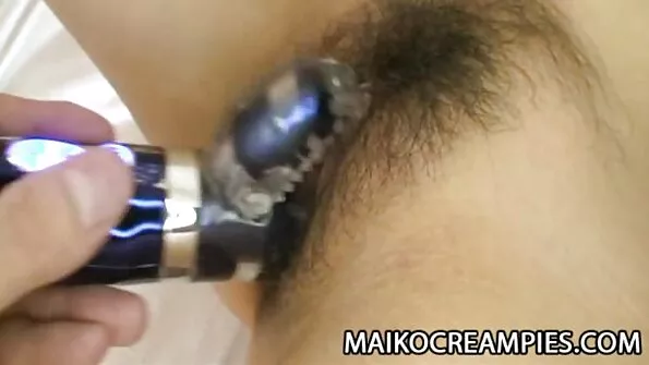 Кучерява порно українських зірок дамочка взяла участь в оргії.