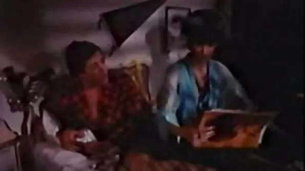 Секс утрьох із двома дивитися українське порно відірваними лесбіянками зі стрункими фігурками.