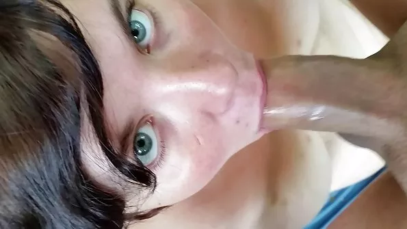 Обслужила хлопця кицькою і своїм українські порно фільми ротом.