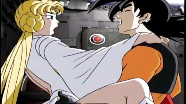 Студент з камерою розвів бабусю на секс у український секс квартирі