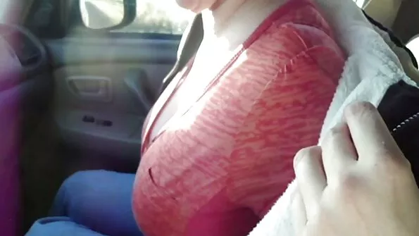 Дві пристрасні блондинки мінет безплатне українське порно роблять лисого чоловіка.