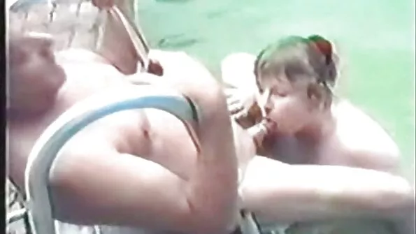 Трахнув дівчину в джинсах у приємну ущелину. українське порно безкоштовно