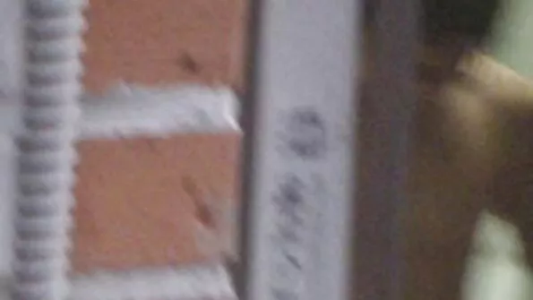 Зміцнювальна мастурбація красивої український секс відео кицьки вібратором.