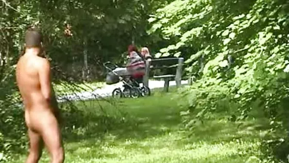 Сексуальні голі українське порно фільми роздяглися щоб обмінятися кунілінгусом.