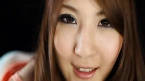 Чпокер припадає членом з пізді в попу шикарної молоденької подруги. порно відео українське