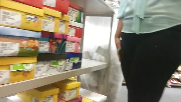 Весільні молоді зняли секс домашнє українське порно на камеру вдома.