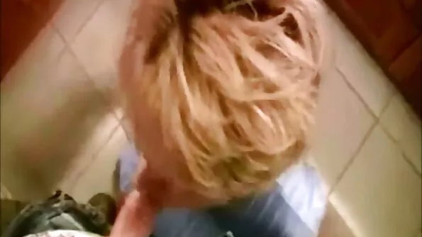 Своєю приємною коханкою домашнє українське порно лесба вилизала кицьку.