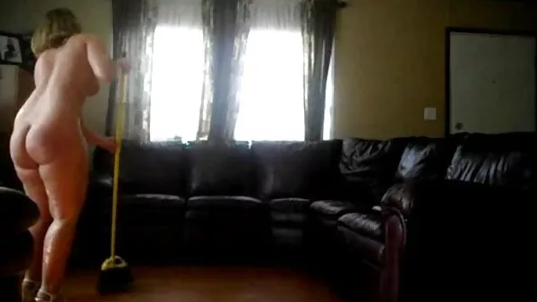 Встав пенісом оттрахал молоду в писю. український секс