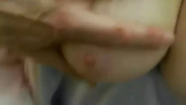 Одружений грається з двома молодими український секс біксами.