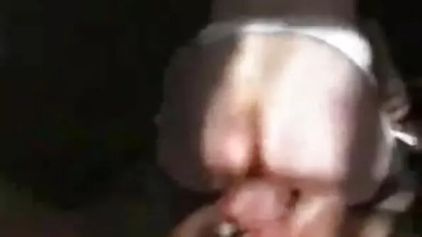 Худощава соска з титьками віддається раком і порно українських зірок стогне.