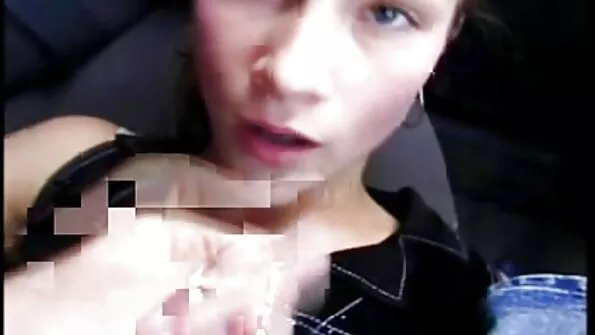 Вирішили обійтися без члена влаштувати порно на українські мові рожеву еблю.