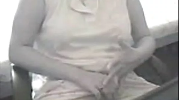 Вечірка і секс тривали довго, українська порно поки всі не скінчили.