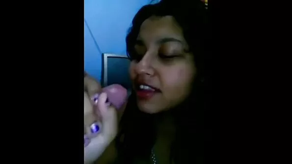 Перед Максимом російські красуні porno українське роздяглися.