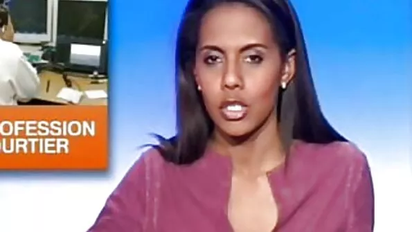 Два чоловіки ебут українські порно фільми розпусних студенток у їхньому ж гуртожитку.