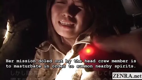 Чумова брюнетка повелася на пристрасний секс на українське порно фільми ліжку.