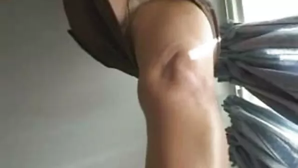 Красива лесбіянка довбає з порно українське відео розкішною подругою.