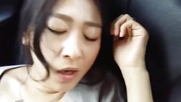 Відв'язні телиці українські порно фільми один одному тикають в анус дилдо.