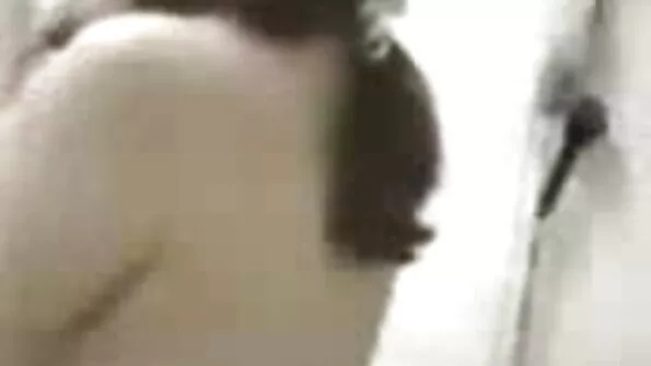 Чорноволосе стерво приїхало потрахатись з українське порно онлайн коханим.